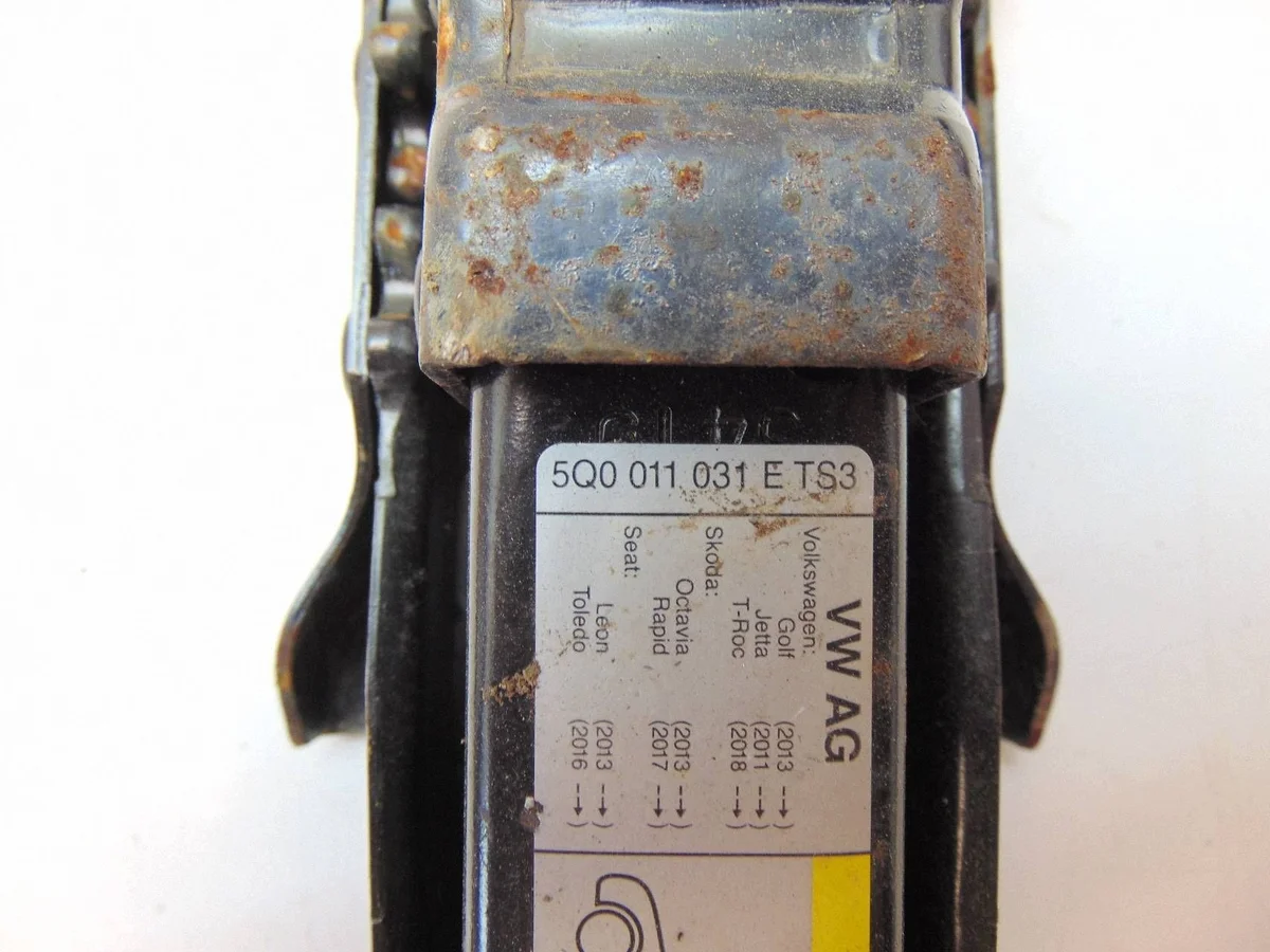 Auton tunkki 5Q0011031E Audi A3 VW Golf image 4