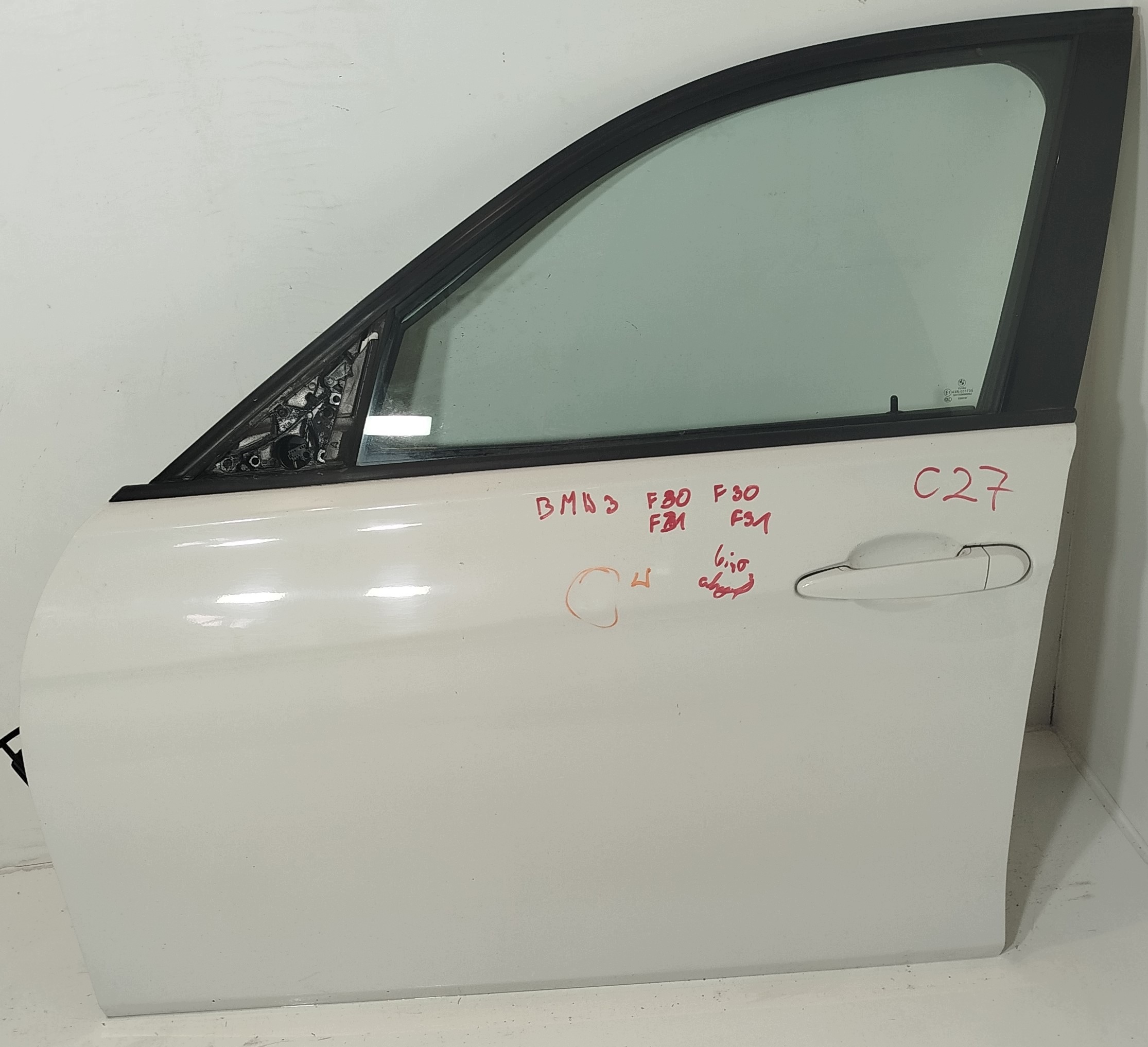 Porte avant gauche BMW 3 F30 F31 11-18 image 4