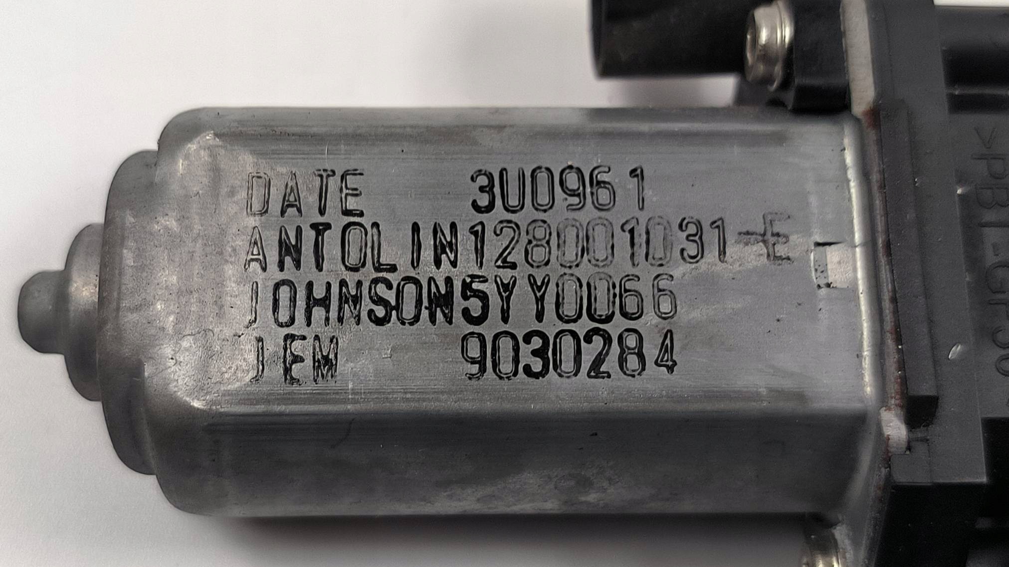 Fönsterhissmotor höger fram 807300621R Renault image 3