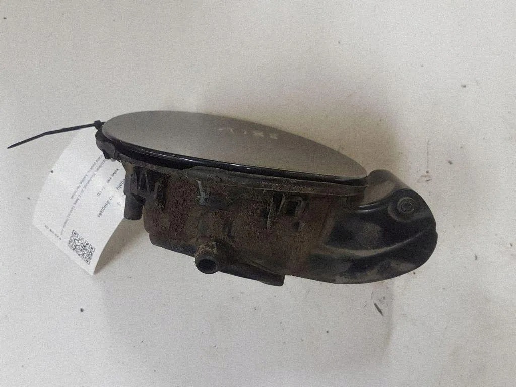 Polttoaineluukun kansi Volvo V40 31378635