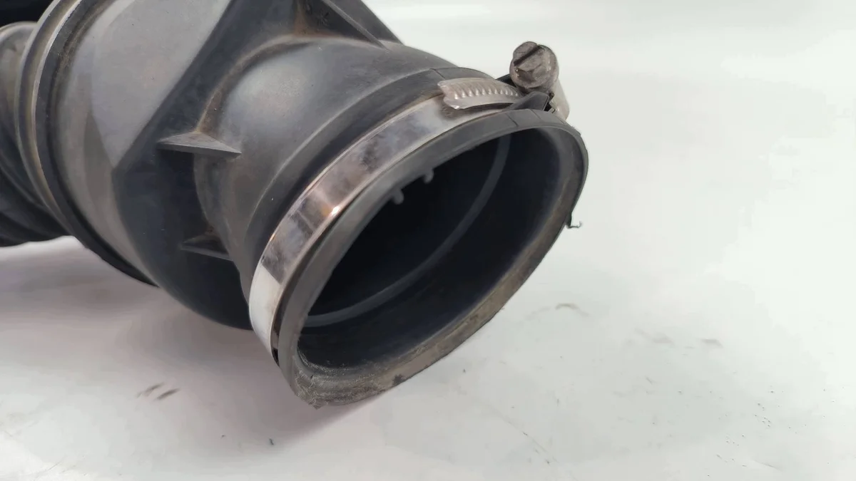 Condutor de admissão Opel Zafira C 1108402 image 4