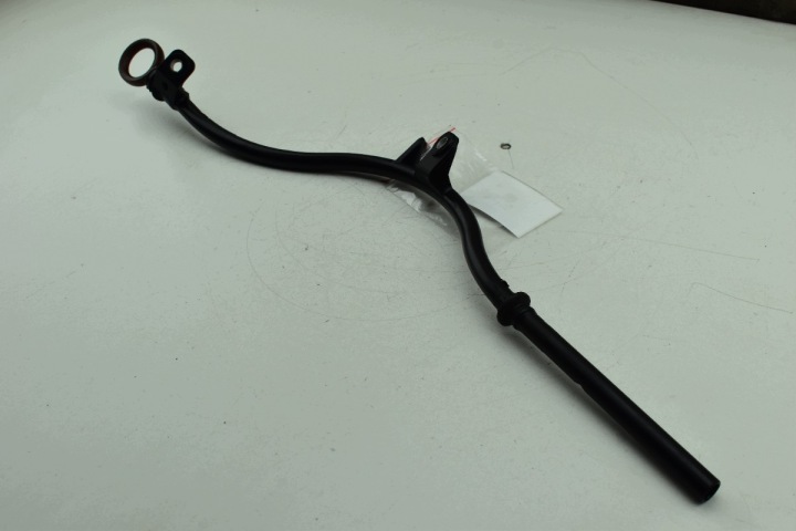 Öljymittatikku VW Passat B6 B7 Audi A4 B8 Seat Exeo 2.0 TDI 03L103634A