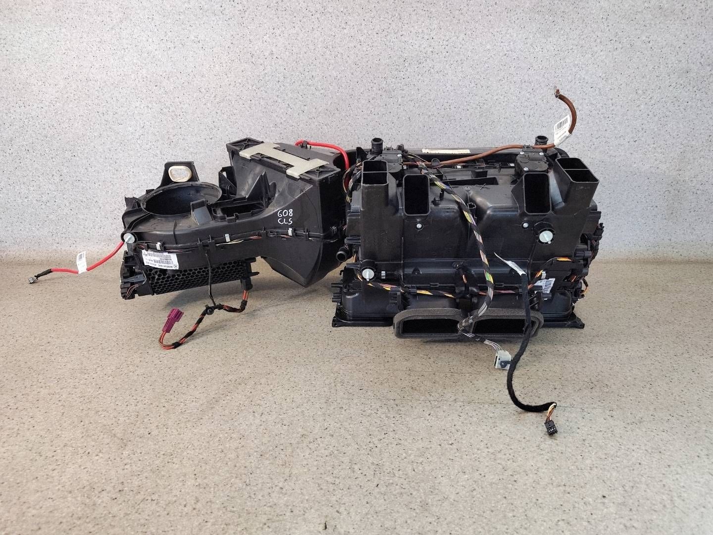 Verwarming Behuizing Mercedes CLS W218 A2128305160
