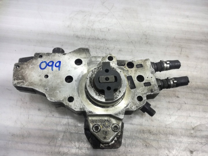 Mercedes-Benz OE 0445010078 ruiskutuspumppu