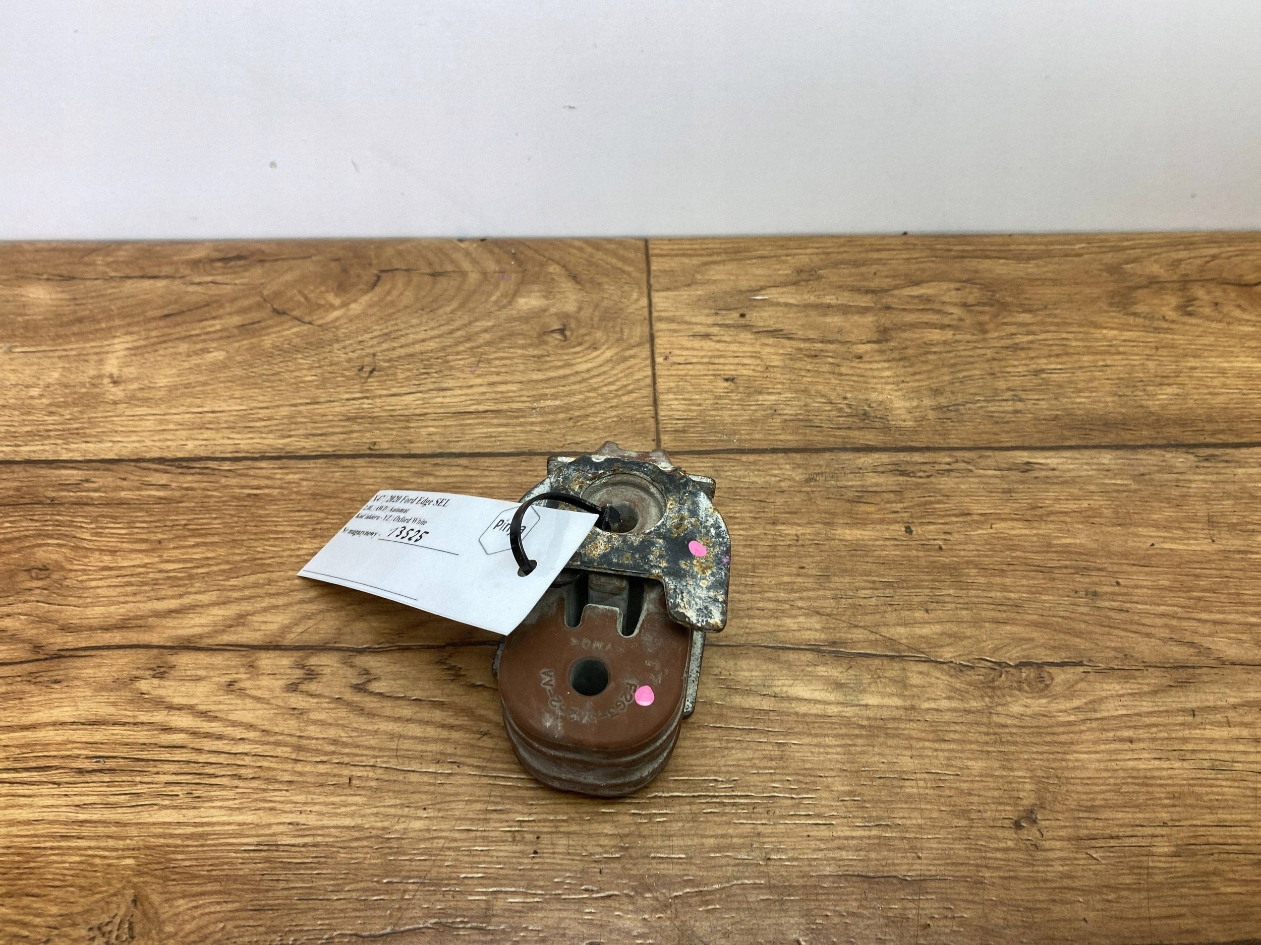 Ford Edge II 2020 Halter Auspuff F2G35A262AA image 3