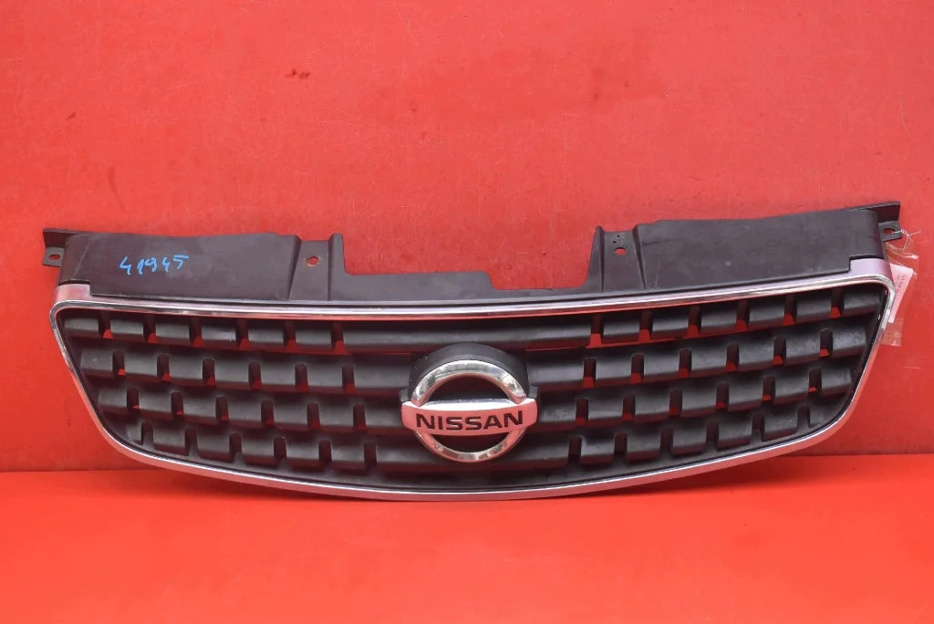 Nissan Altima 3 L31 Radiator Grille 62070-ZB000