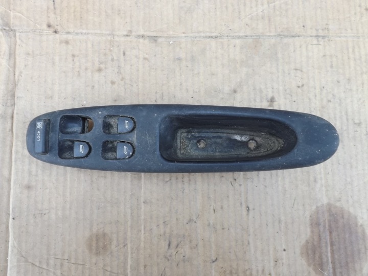 Alfa Romeo 156 ikkunakytkin paneeli kuljettaja 156034428