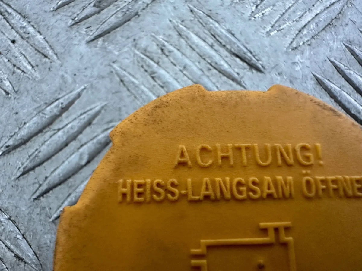 Opel Vectra C Ausgleichsbehälter Deckel image 5