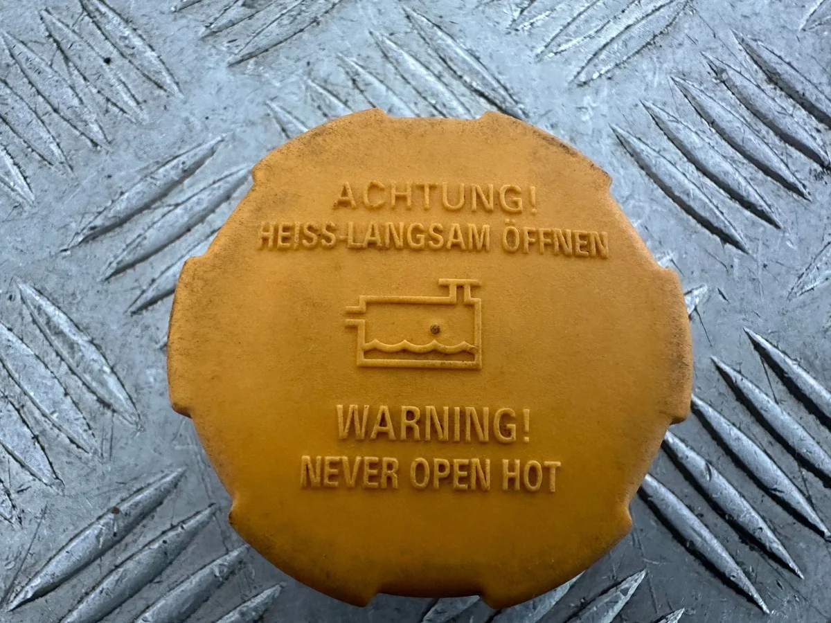 Opel Vectra C Ausgleichsbehälter Deckel image 7