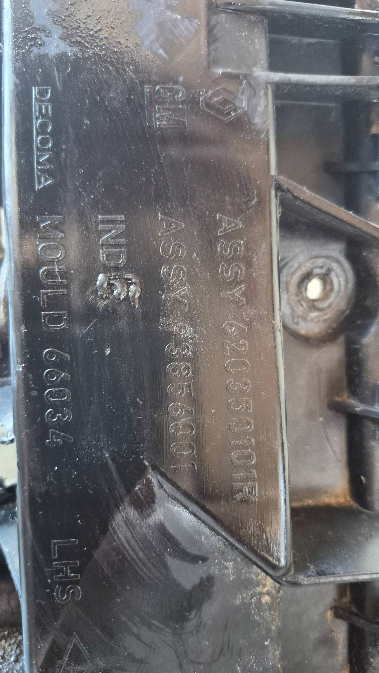 Stötfångarslid vänster fram Opel Vivaro II Trafic II 620350101R image 3