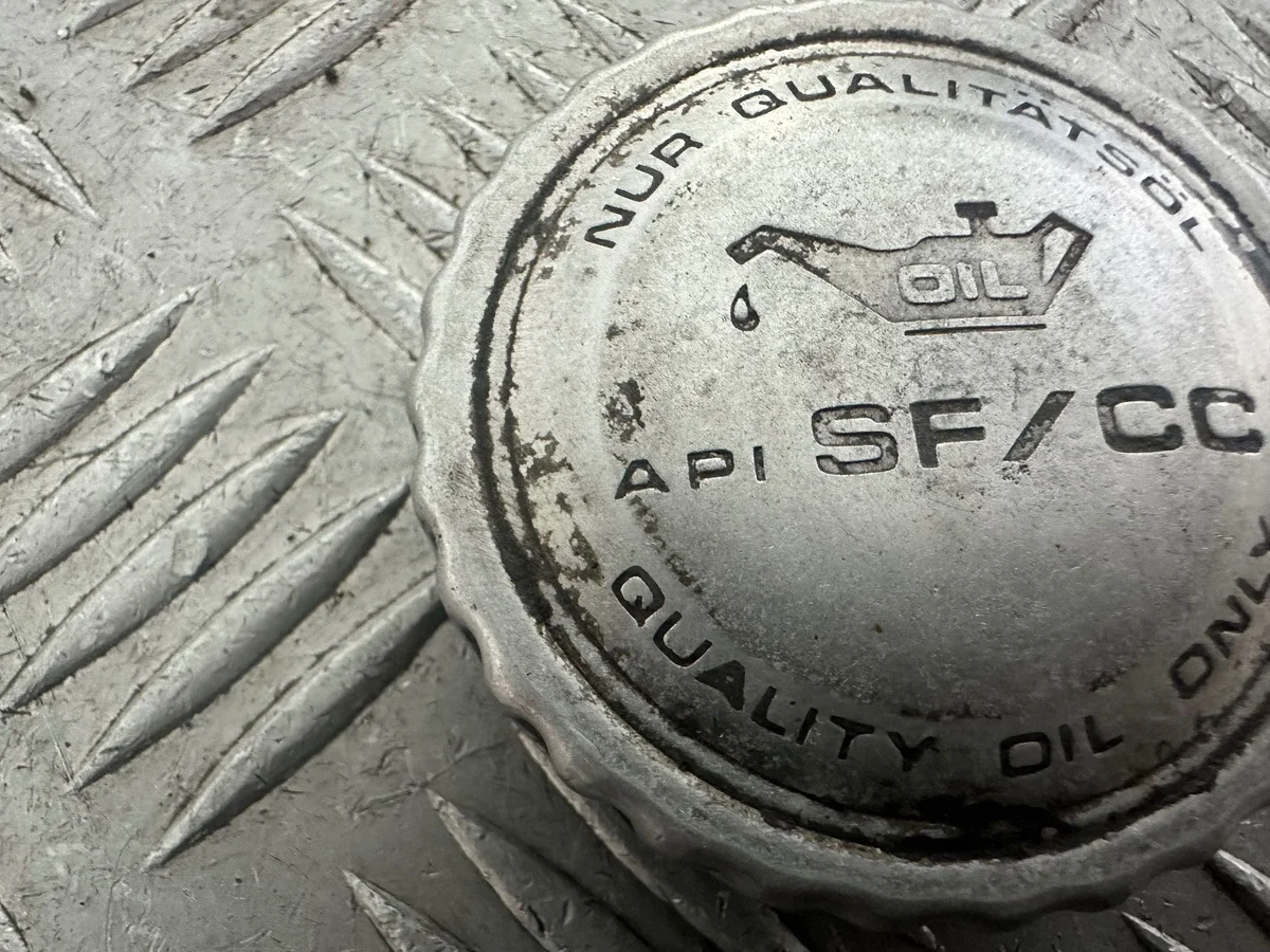 Öleinfülldeckel Opel Kadett ESI801-MAGAZYN-OPEL image 6