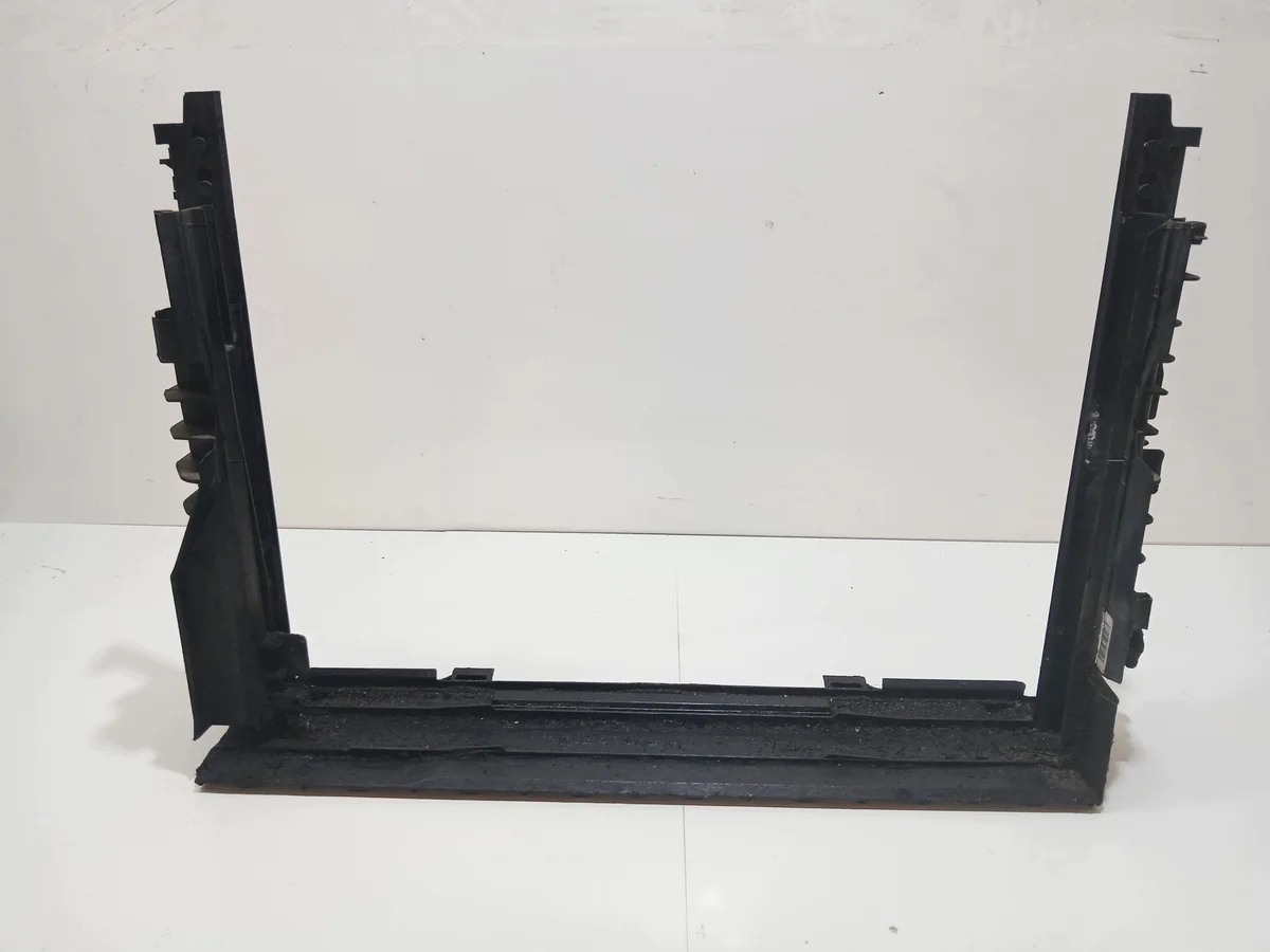 Telaio radiatore BMW E60 E61 N53B30A image 2