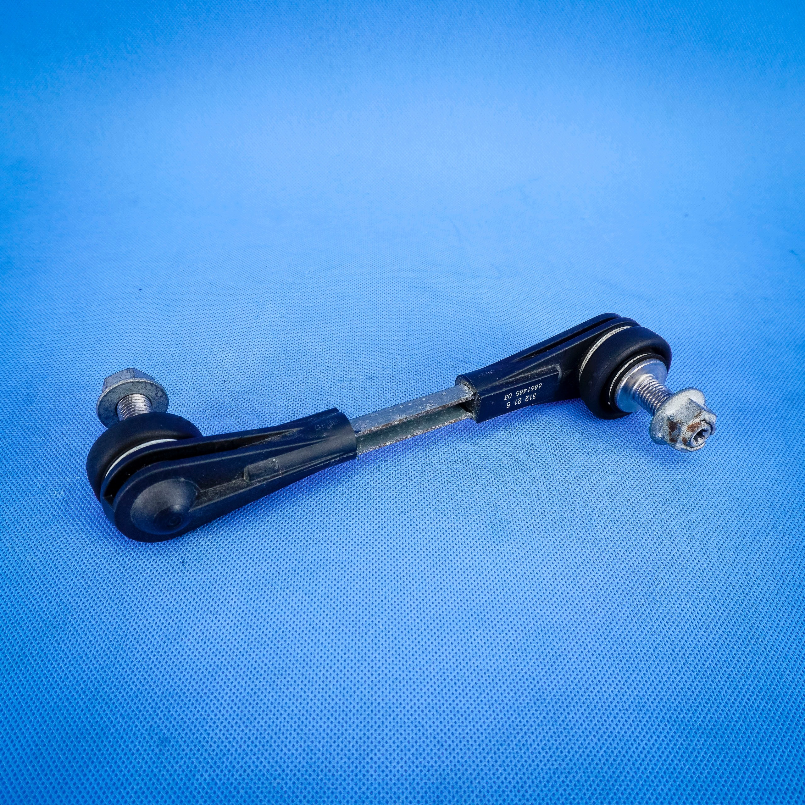 BMW 5 G30 Stabilizer Link Used