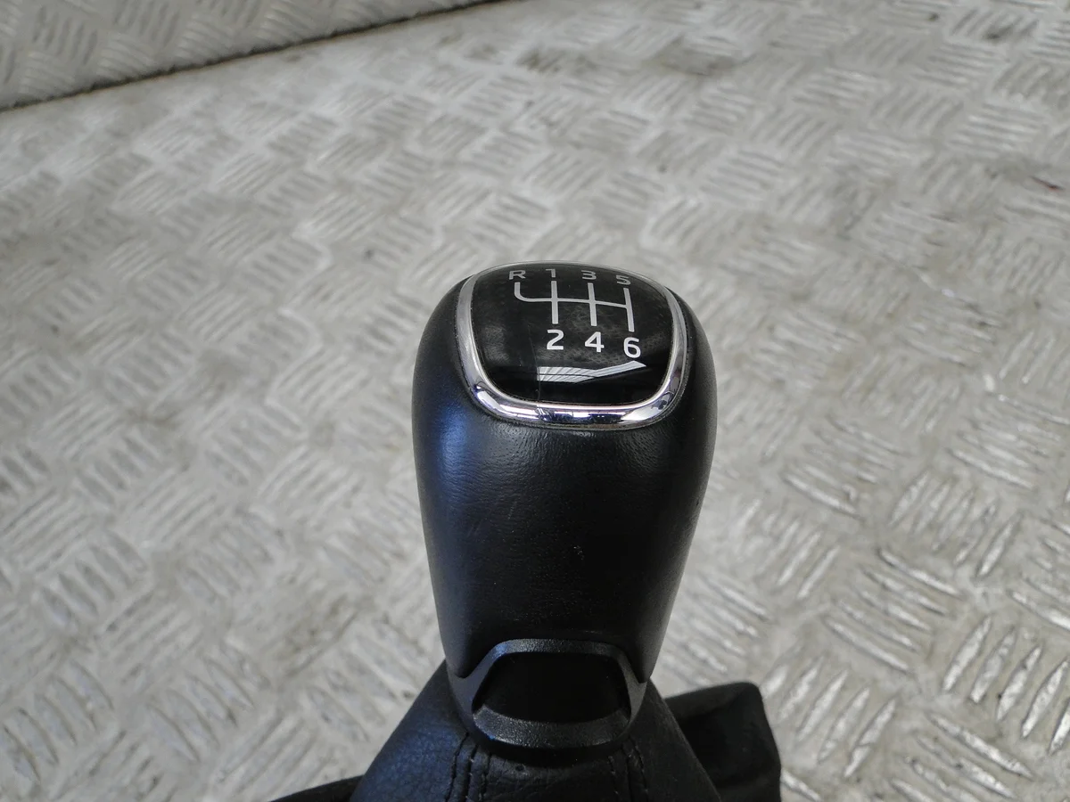 Pookpook Skoda Kamiq 2022 OEM 655711113G image 5