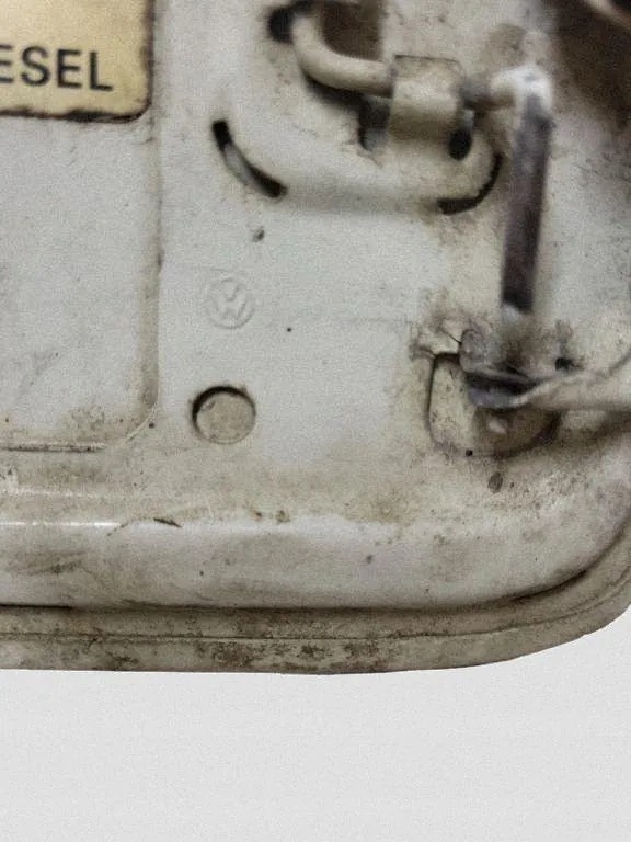 Tampa Tanque Combustível VW Caddy 2K0809905B Usada image 5