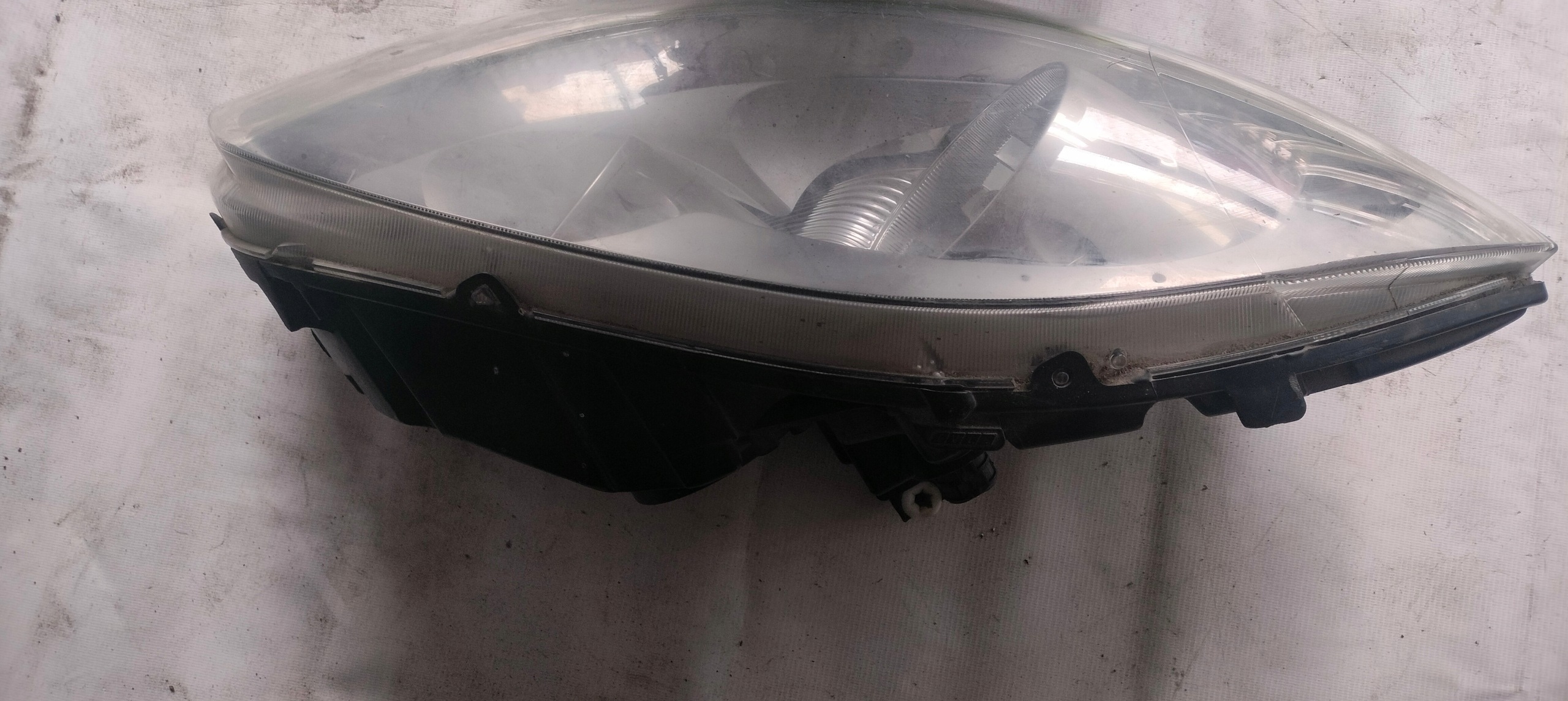 Fiat Linea etuvalo oikea image 4