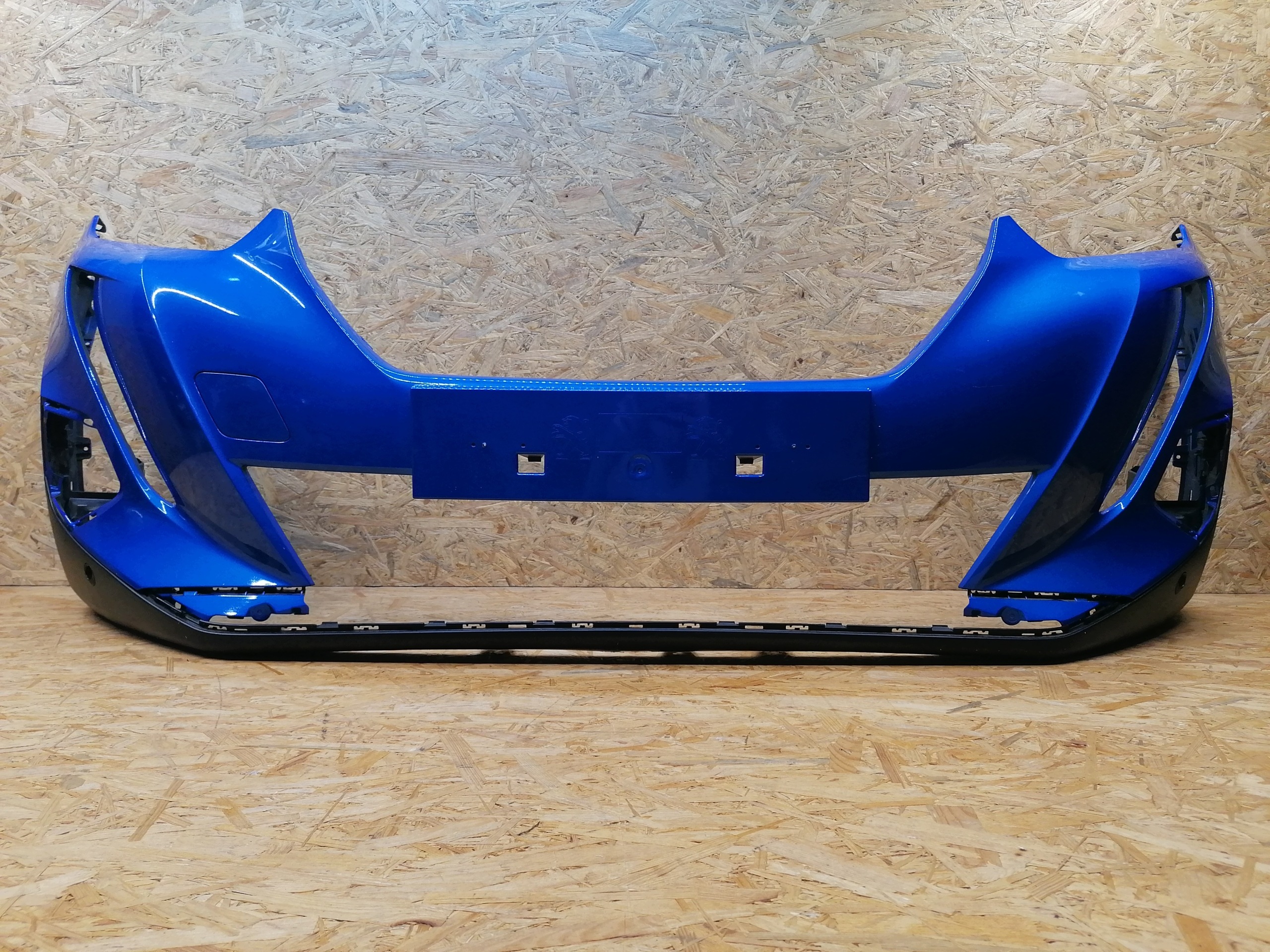 Pare-chocs avant PEUGEOT 2008 II 2019-2023 image 2