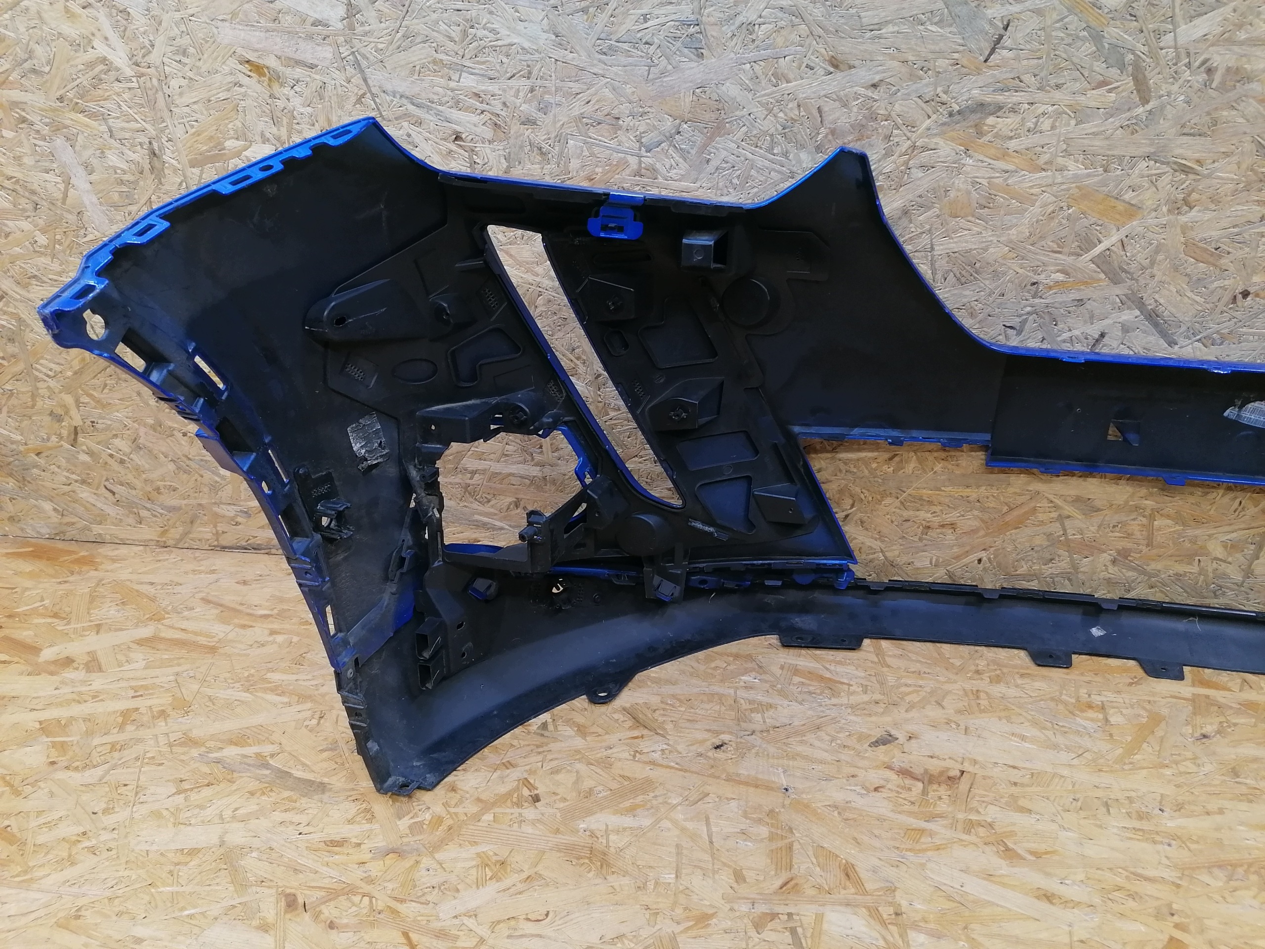 Pare-chocs avant PEUGEOT 2008 II 2019-2023 image 6