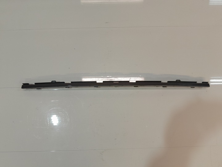 AUDI Q3 II 83A S LINE MOLDING PARA-CHOQUE DIANTEIRO 83A807663A