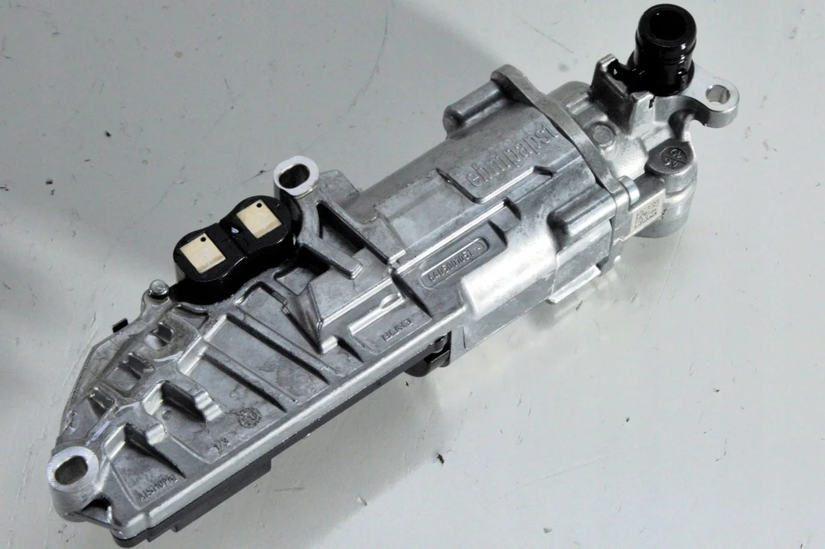 Pompa Start Stop ZF 8HP65A Hybrid 0501336255 image 3