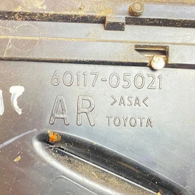 Cubre Rueda Toyota Avensis T27 Usado image 6