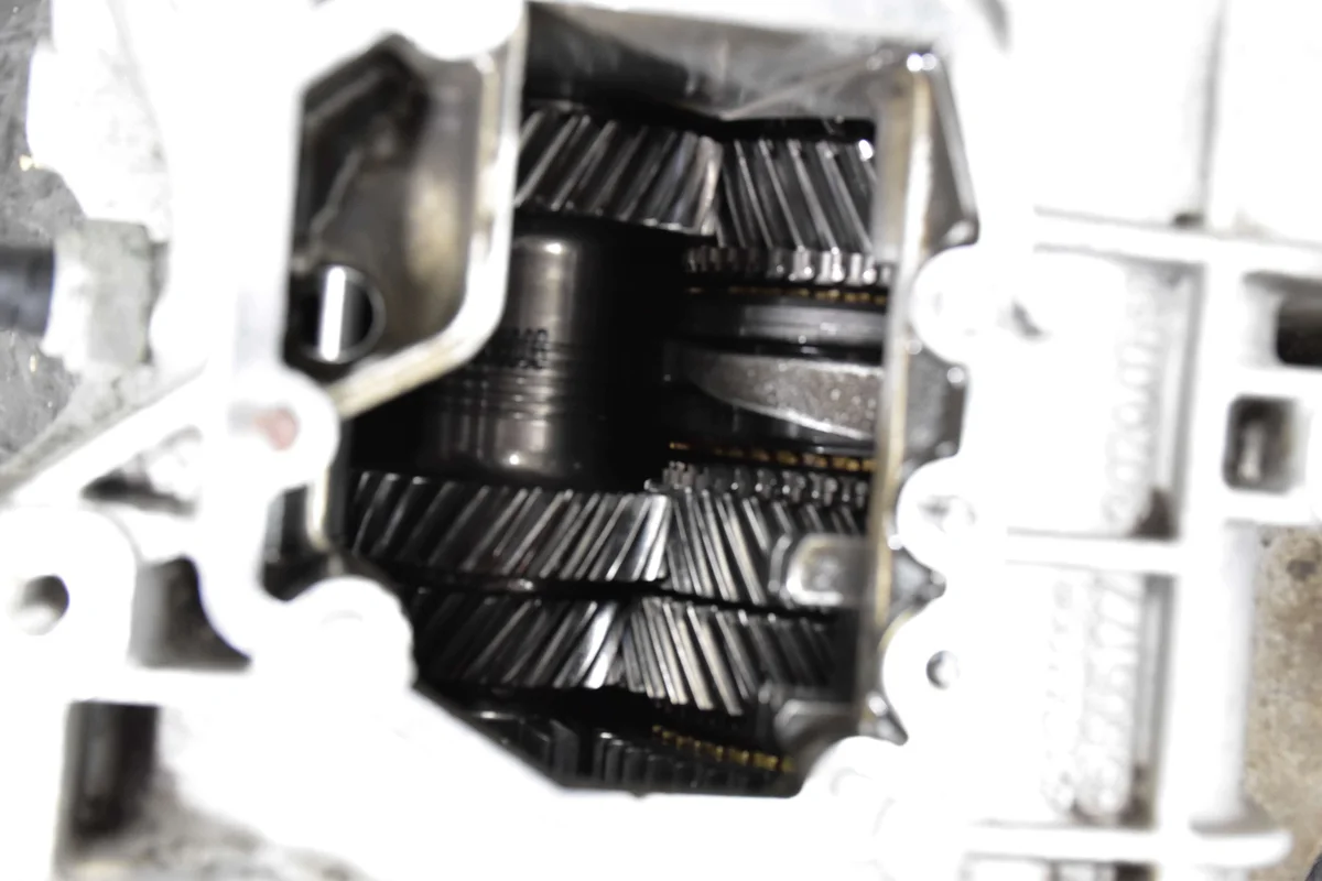 Boîte de vitesses manuelle Opel Astra J Corsa D image 8