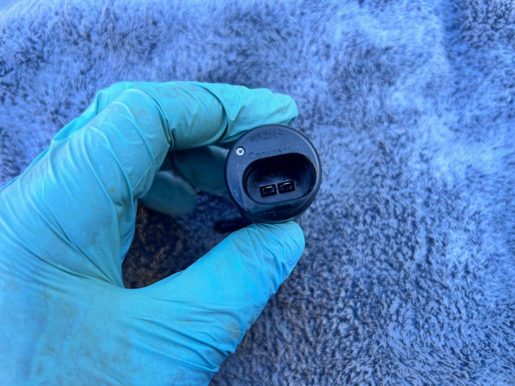 BMW X3 E83 Scheibenwaschpumpe 67128362154 image 6