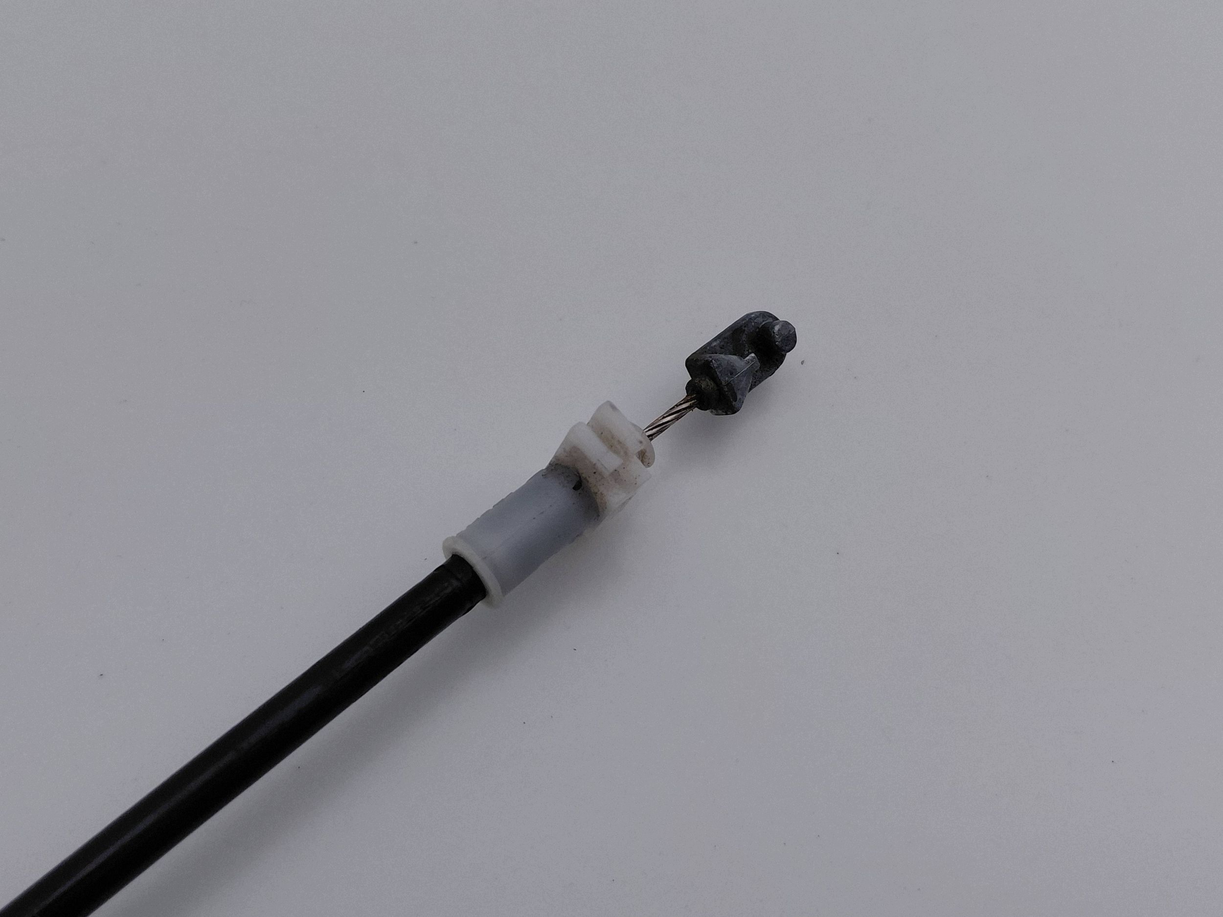 Câble de serrure porte arrière droite Ford Mondeo image 3