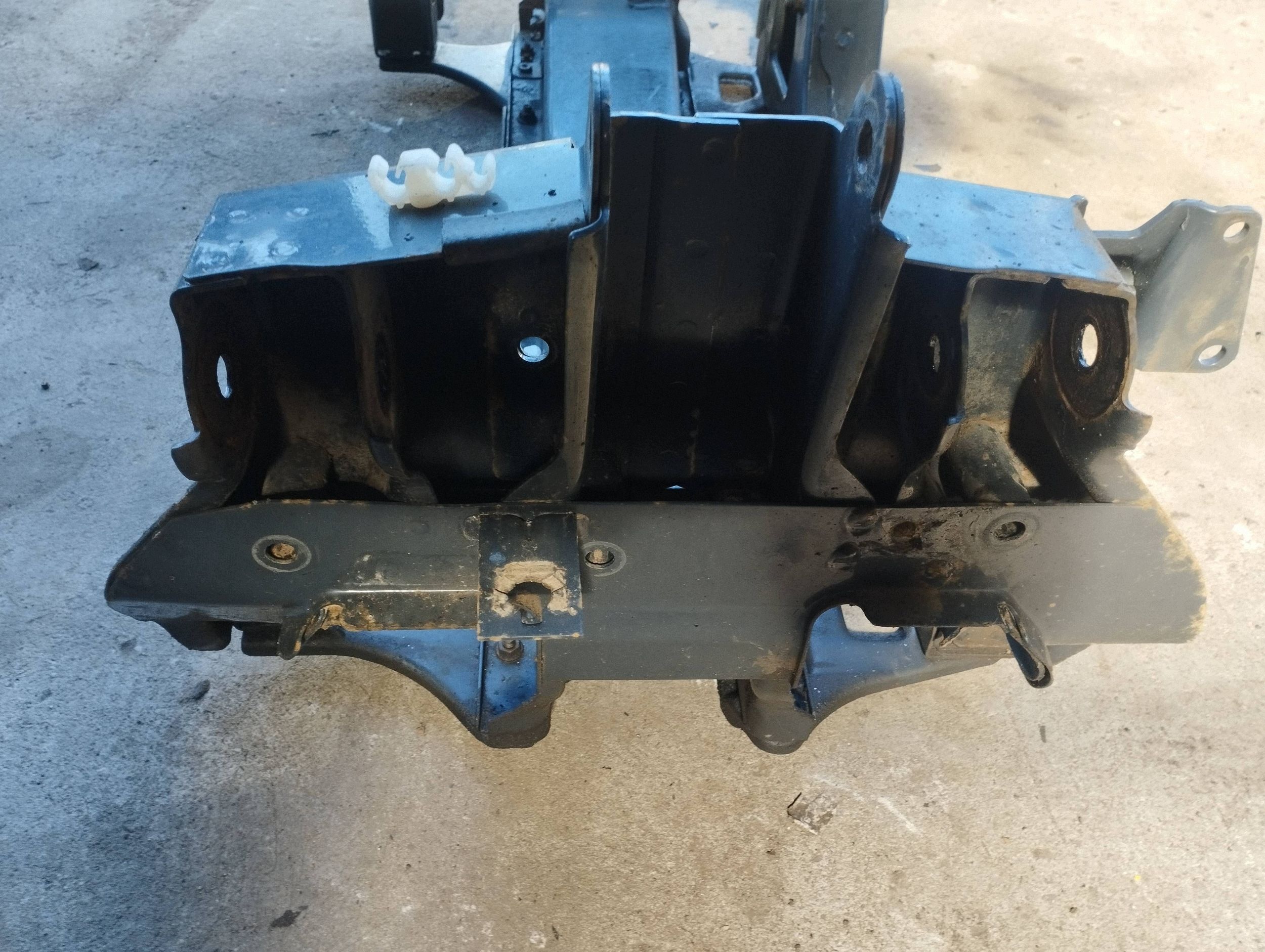 Traversa sospensione Iveco Daily 6 gen 2014- 2.3 Hpi image 6