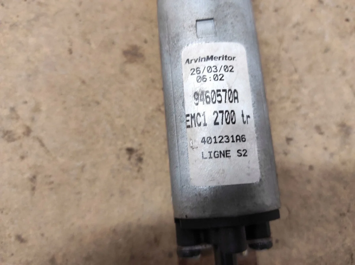 Moteur siège Citroen C5 Gauche 9460570A image 4