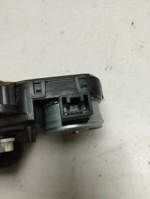 Infiniti EX 2010 Koplampregeling Motor 3700011951 image 3