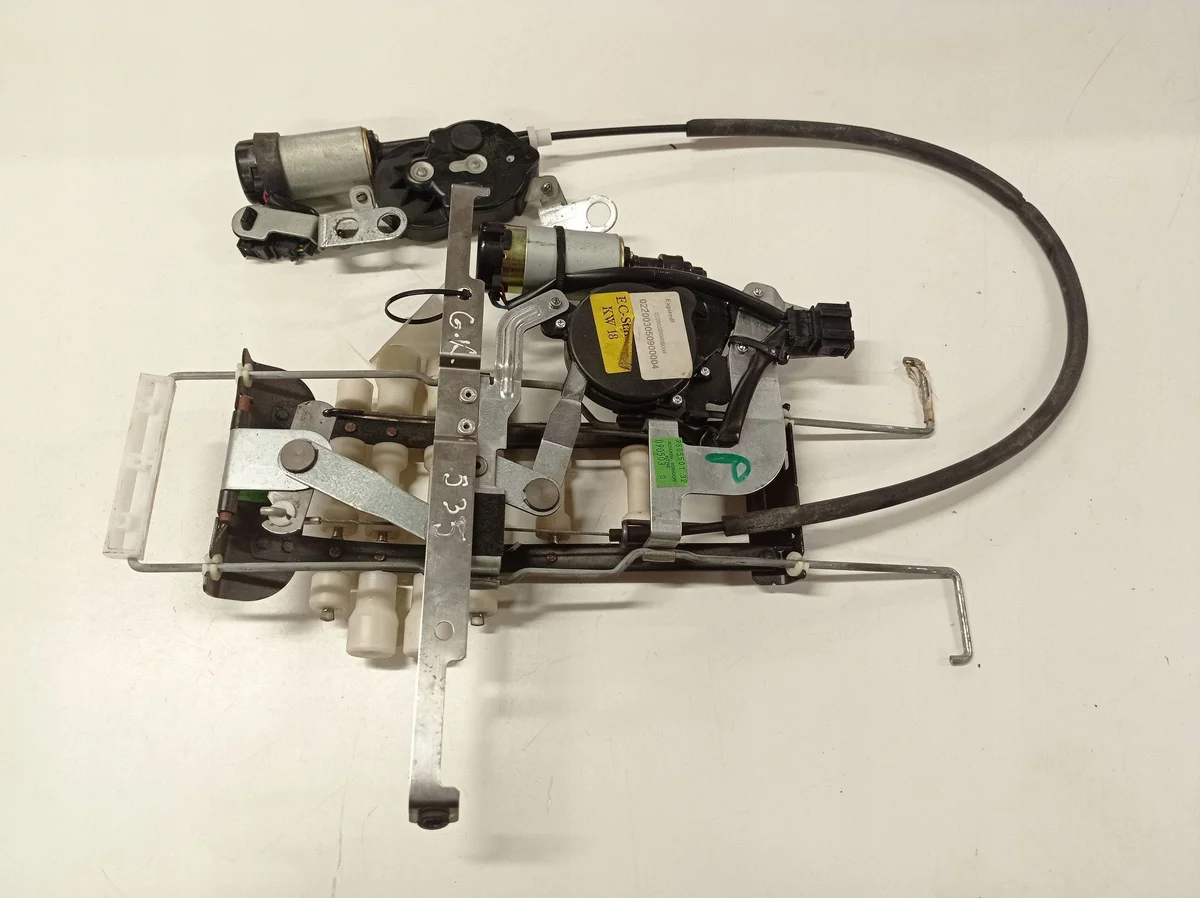 VW Phaeton Seat Motor Right Rear 8901611I