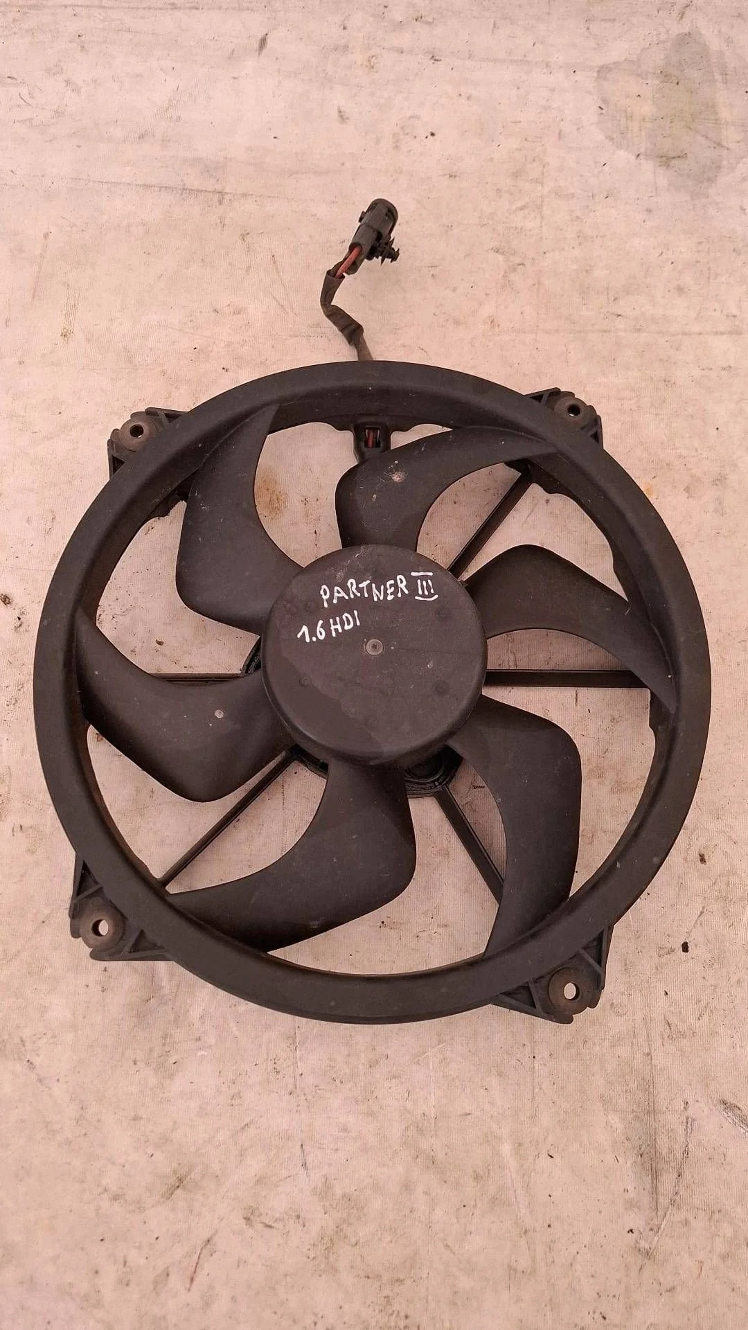 Ventilateur Peugeot Partner III EQB888