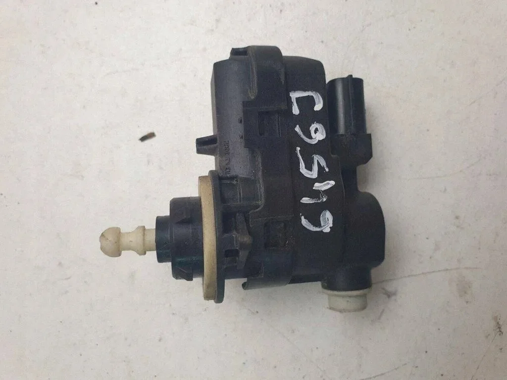 Motorino Regolazione Luci Toyota Yaris III 3