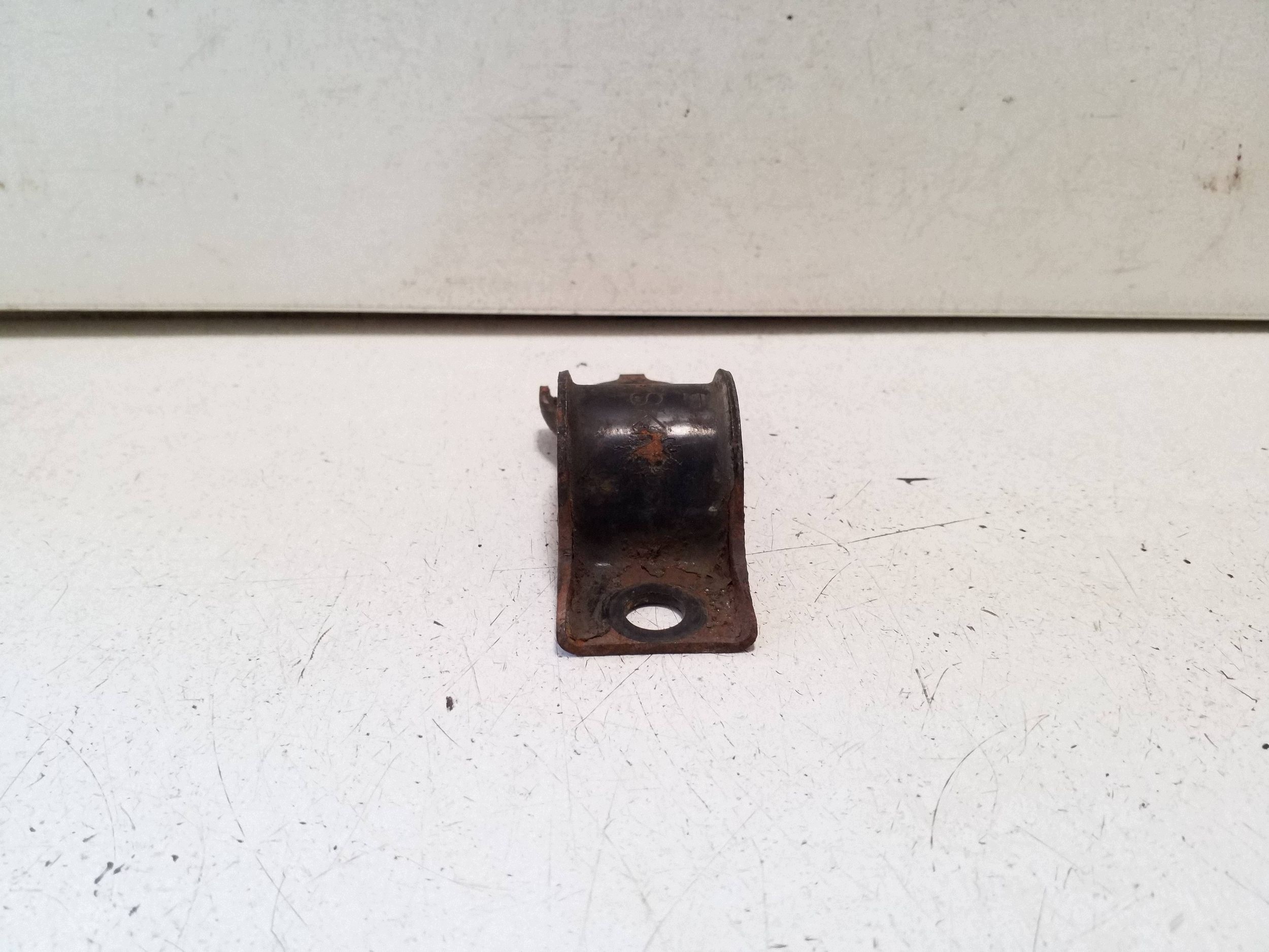 Honda CR-V Stabilisatorhalter Vorne Rechts image 3