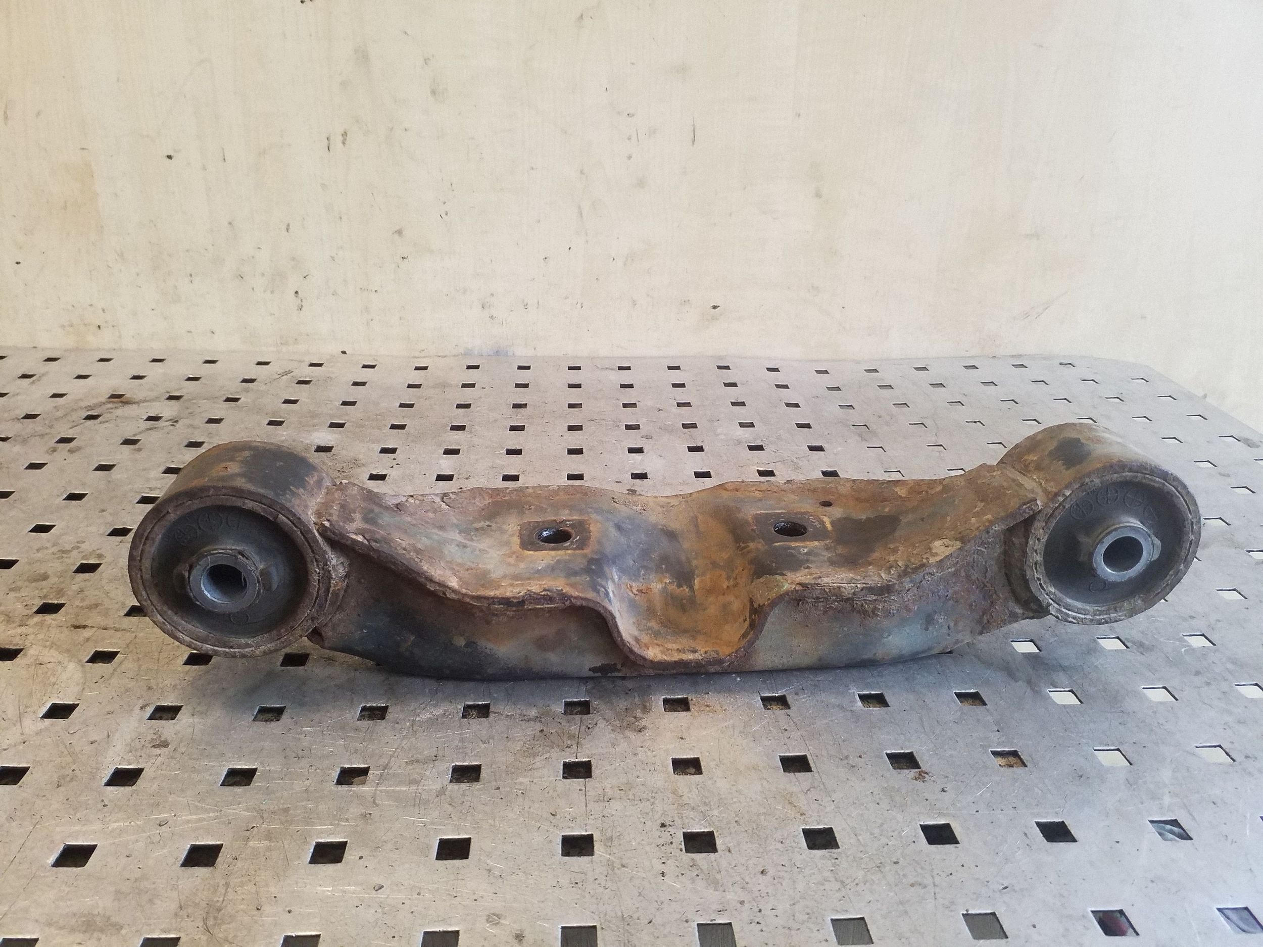 SUBARU OUTBACK Support différentiel arrière VAL144910 image 2