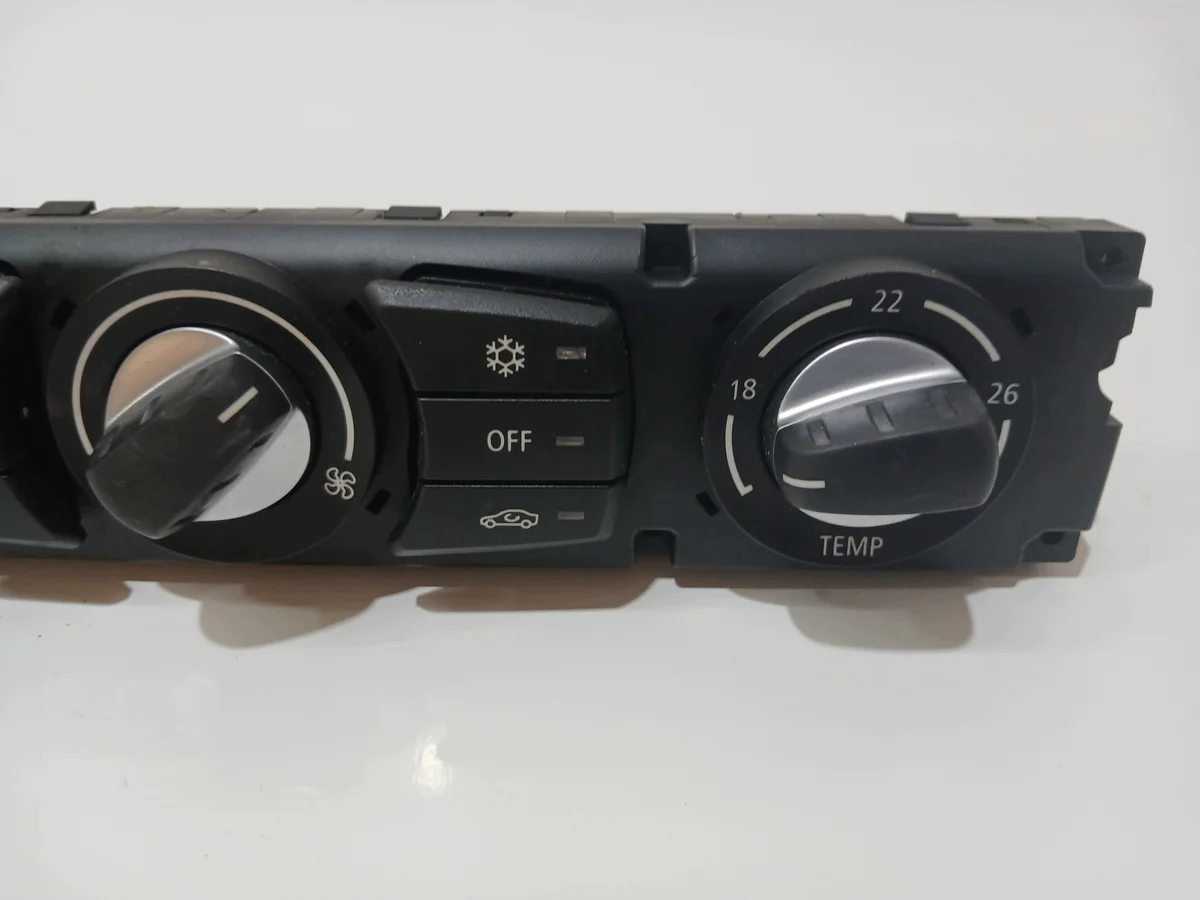 Panneau de climatisation BMW E60 LCI 9155640 image 3