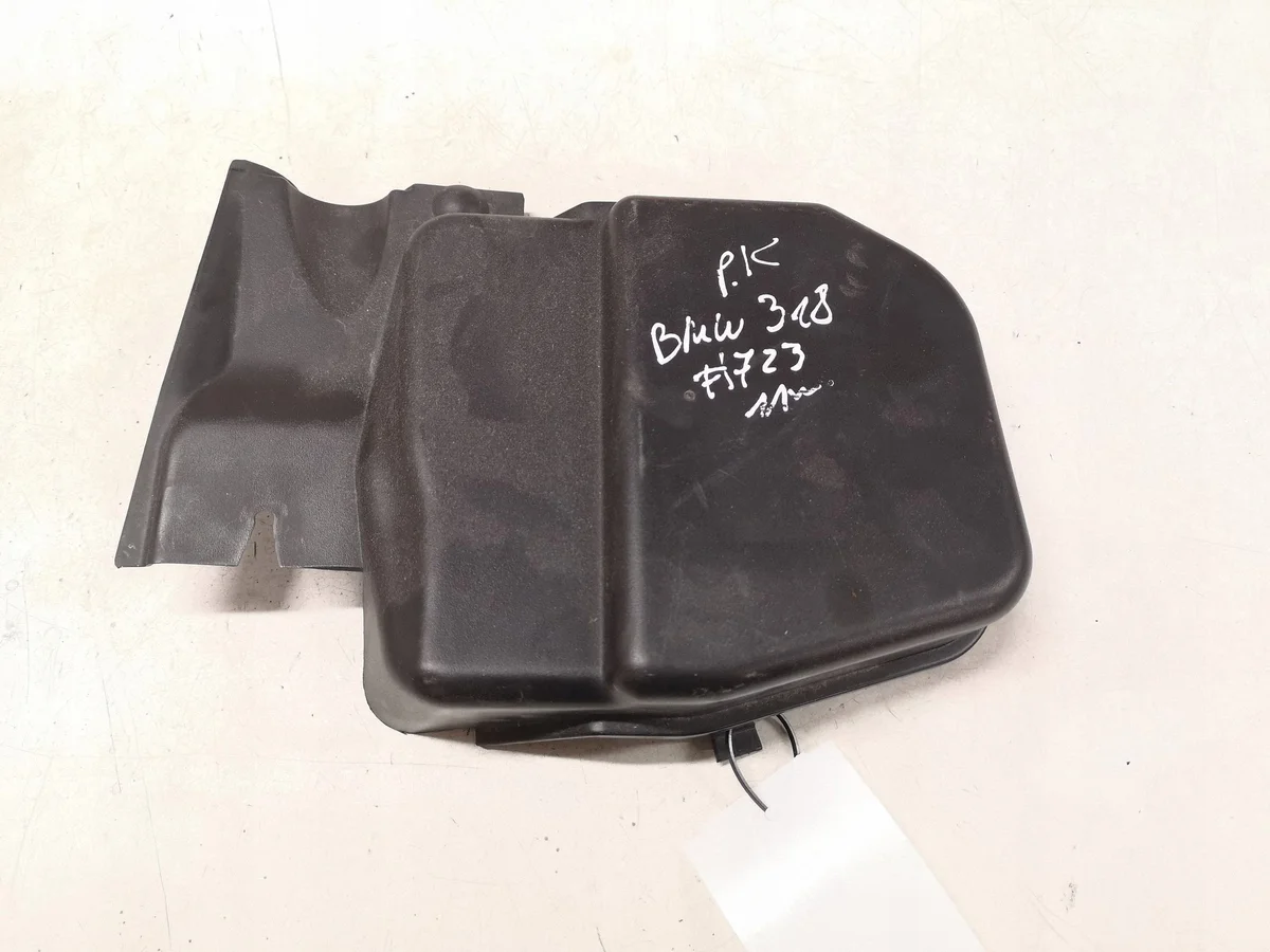 Couvre-filtre habitacle BMW 3 E90 E91 Gauche