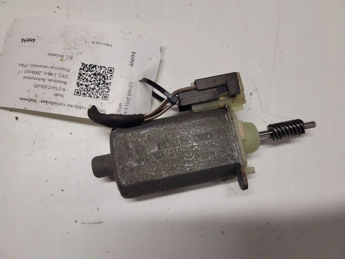 Saab 9-3 Ver2 istuinmoottori 0390201914