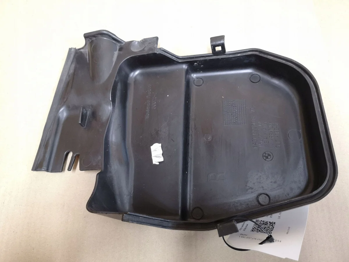BMW 1 E81 E87 Filtergehäuse Deckel 6431692501810