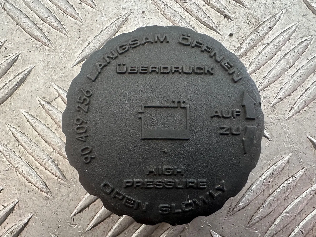 Opel Corsa C/Astra G Expansievat Dop Gebruikt
