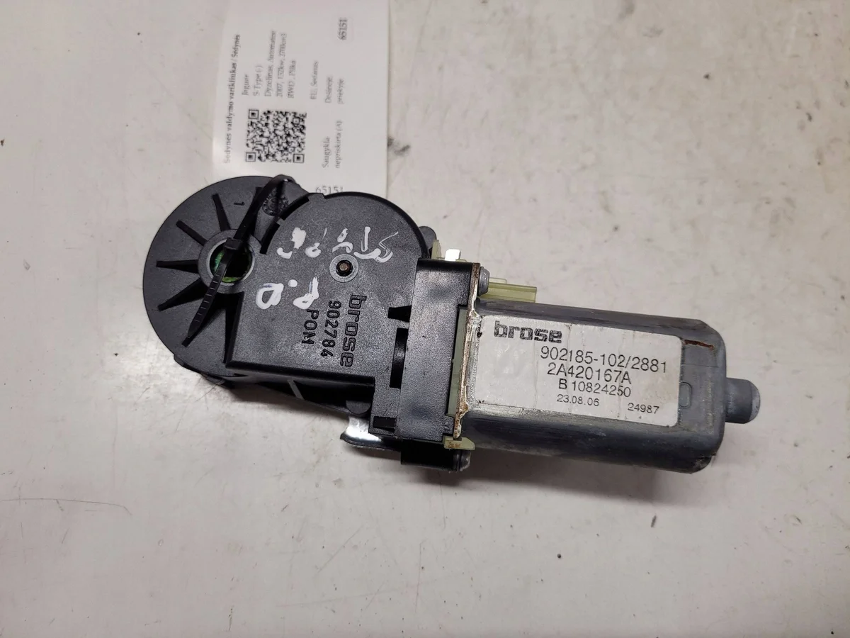 Moteur siège droit Jaguar S-Type OEM 902185102