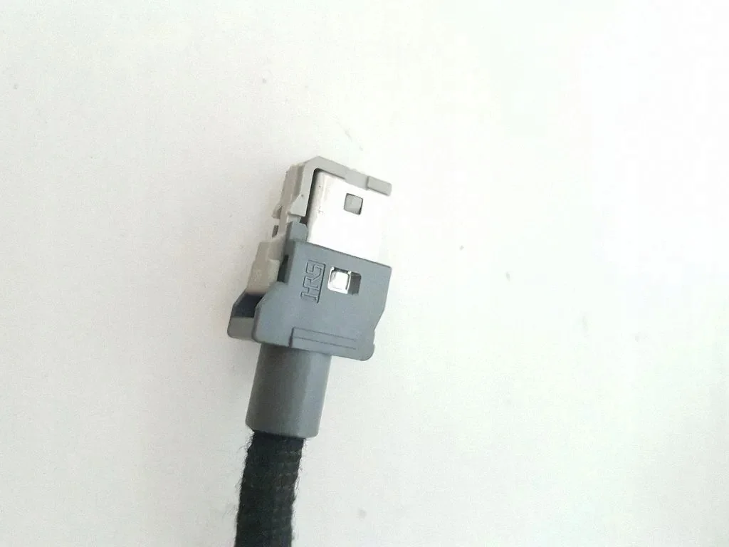 Port USB Peugeot OE 9806047980 image 6