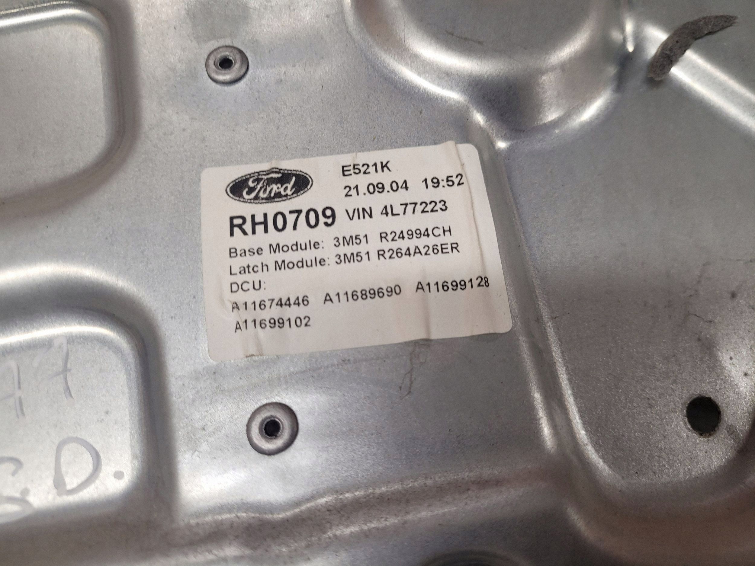 Lève-vitre Ford Focus C-MAX Manuel Arrière image 3