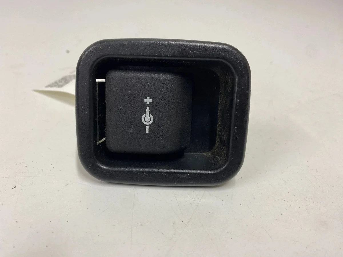 Prise 12V BMW Série 3 F30 F31 F35 0071966
