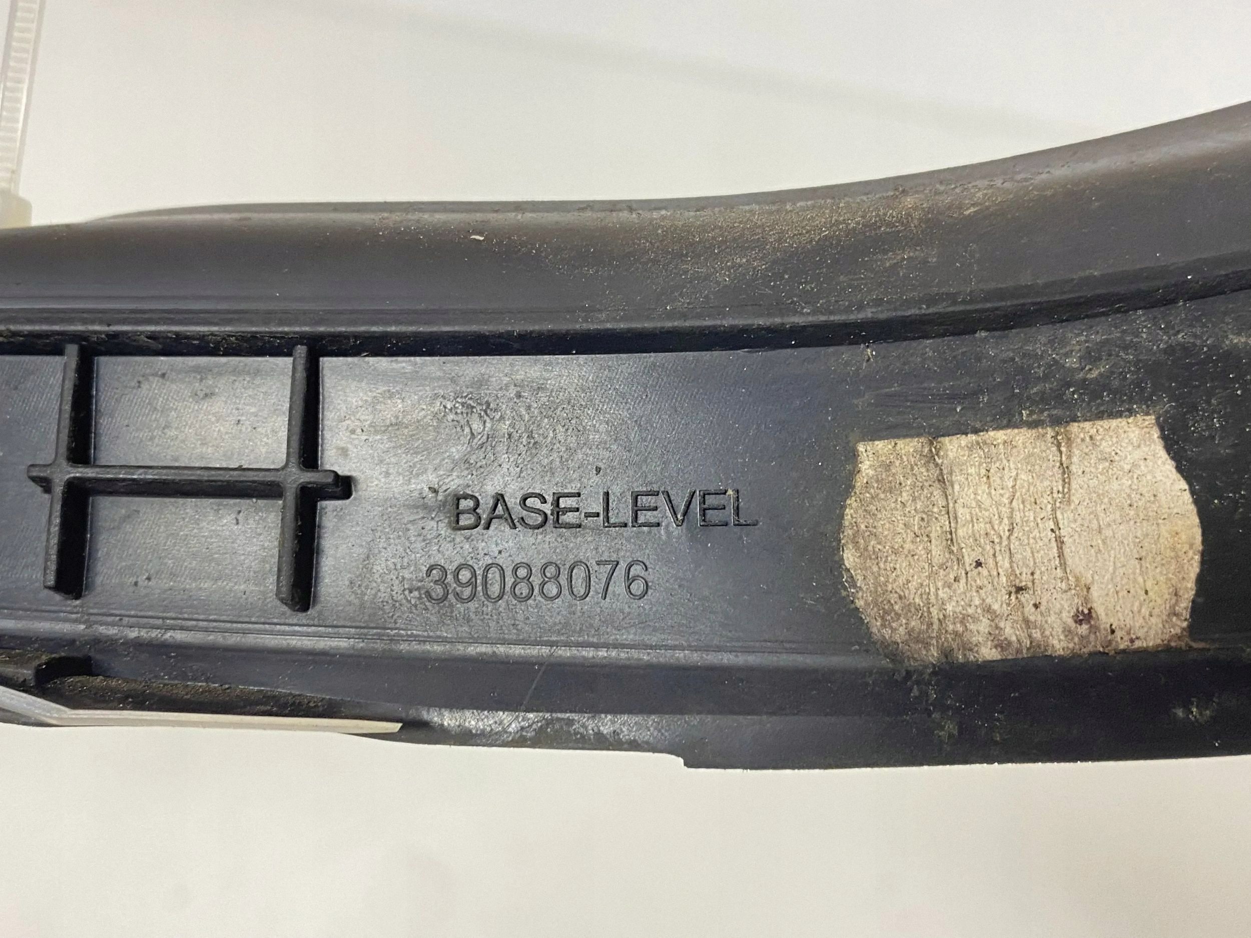 Opel Astra K Sports Tourer rechte Seitenscheibe 39088076 image 3