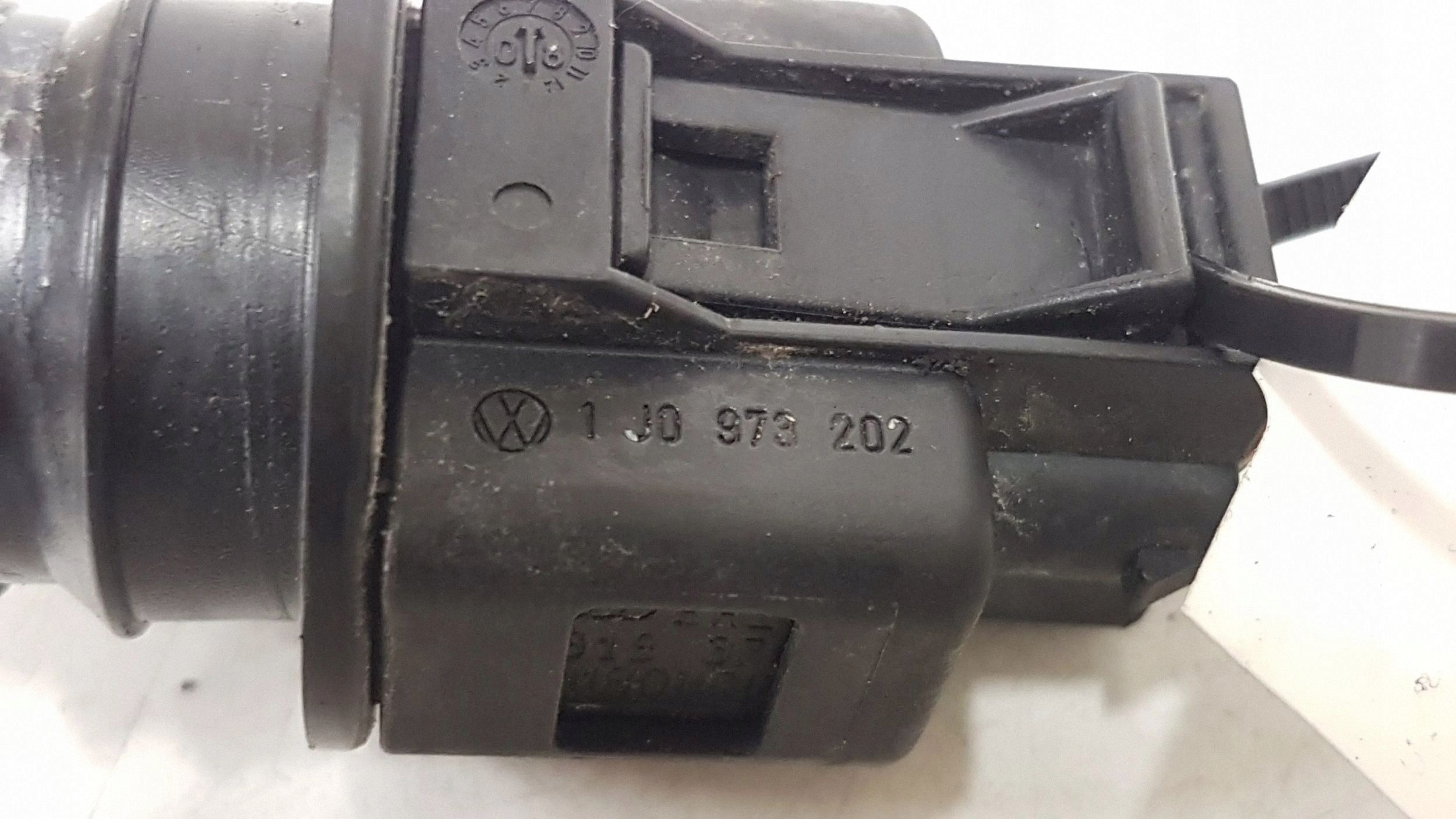 VW Golf IV Washer Fluid Level Sensor 1J0973202 image 3