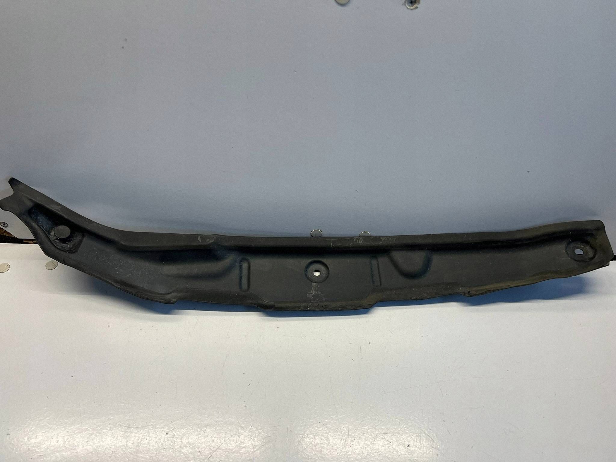 Audi 4K0821111 Isolation aile avant image 2