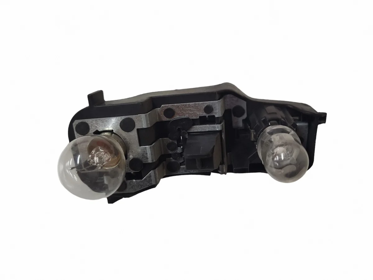 Ford C-MAX II 12V stopcontact (achter) AM5113N004HA