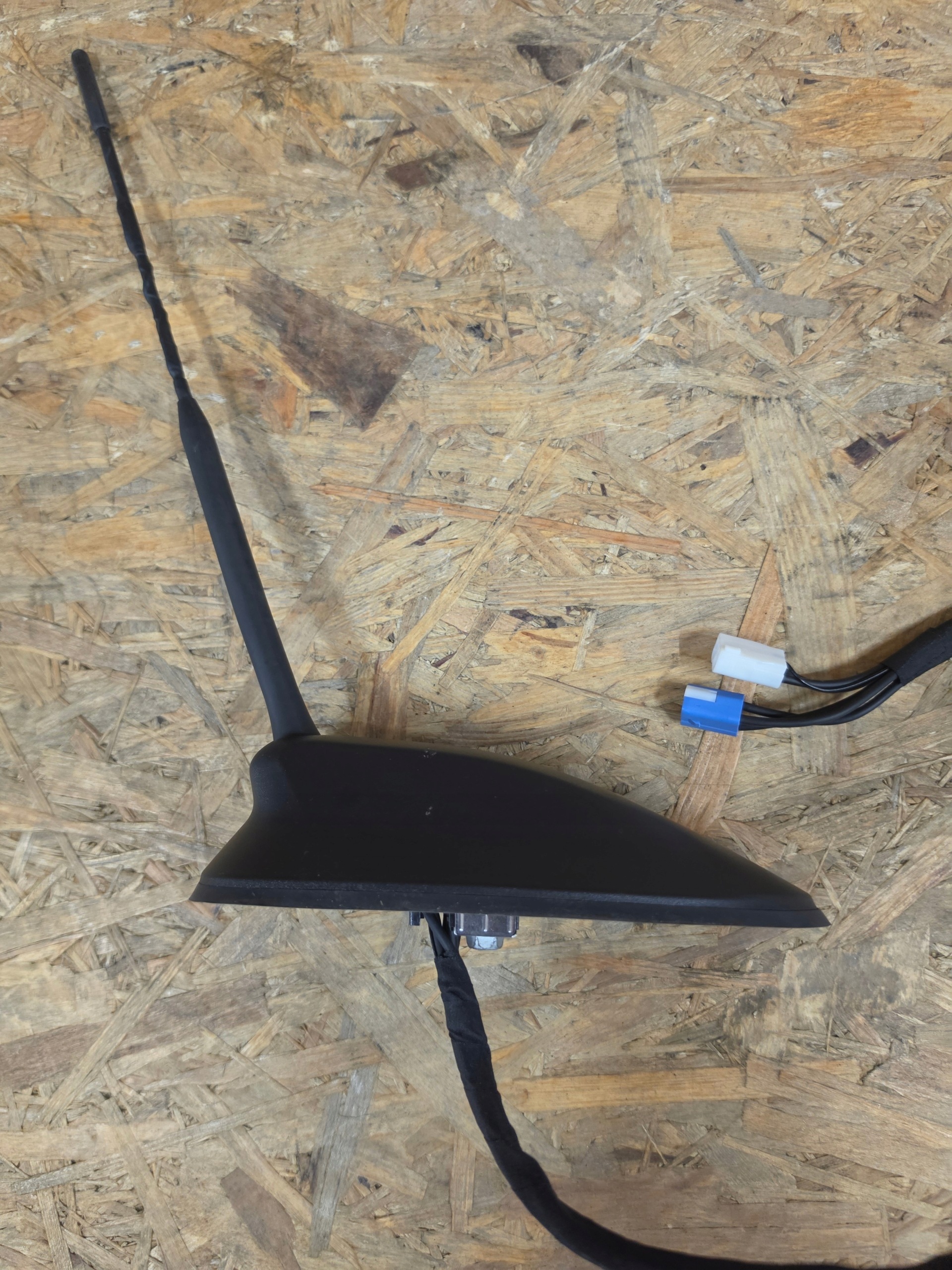 Toyota Aygo X Dachantenne 86760-0H010 AX2VK image 3